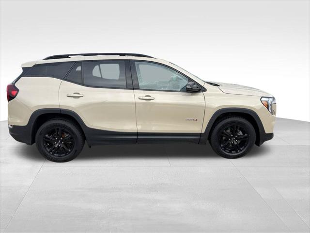 2023 GMC Terrain AWD AT4