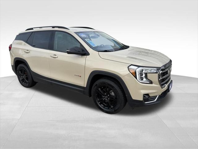 2023 GMC Terrain AWD AT4