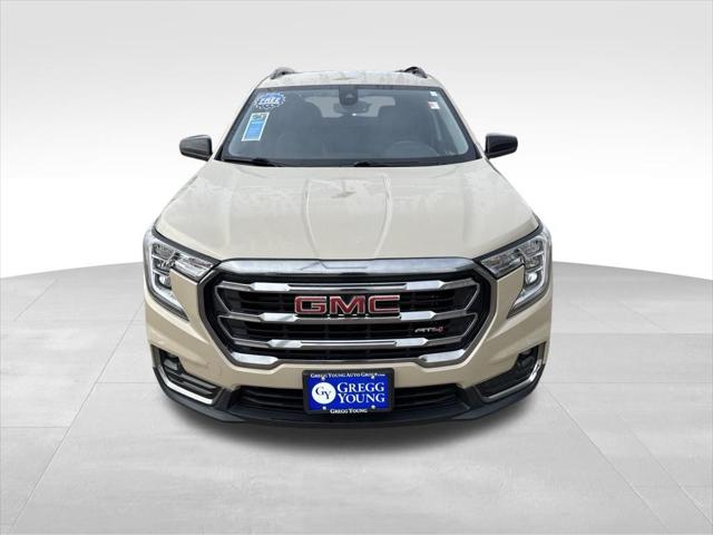 2023 GMC Terrain AWD AT4