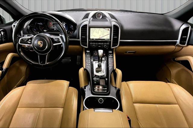2016 Porsche Cayenne S