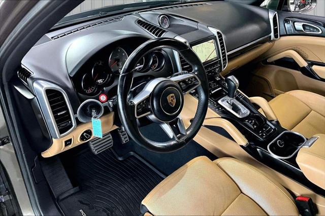 2016 Porsche Cayenne S