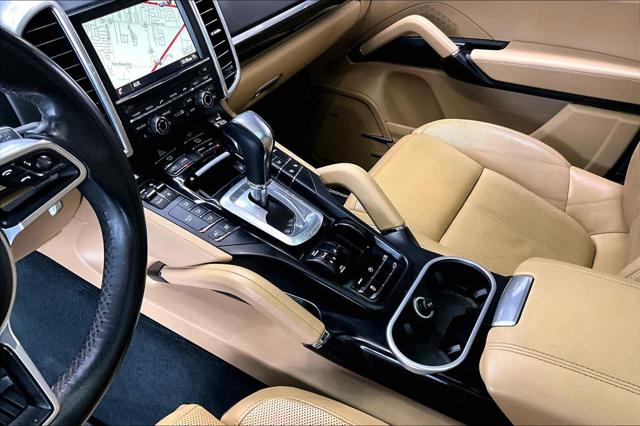 2016 Porsche Cayenne S