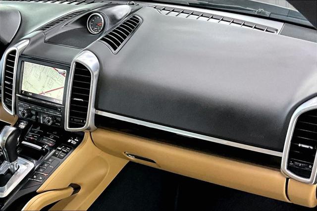 2016 Porsche Cayenne S
