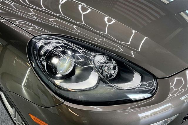 2016 Porsche Cayenne S