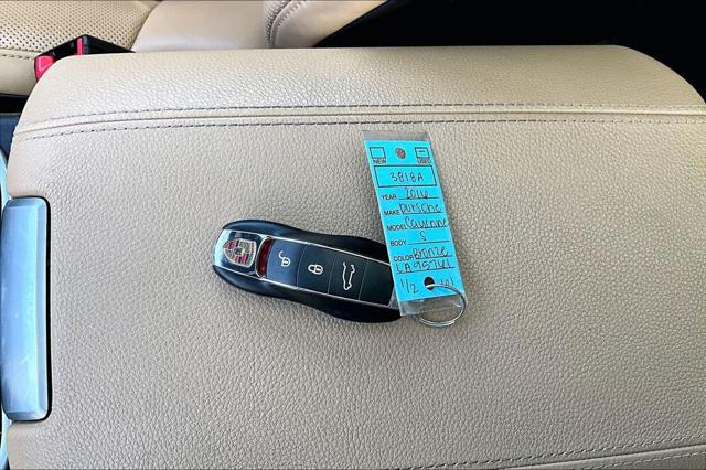2016 Porsche Cayenne S
