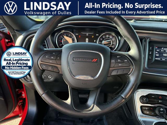 2015 Dodge Challenger SXT
