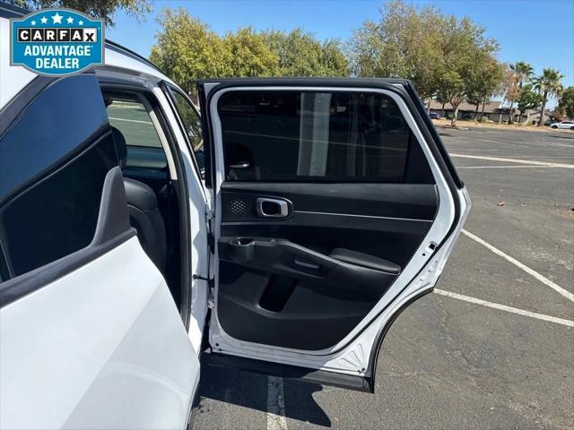 2023 Kia Sorento S