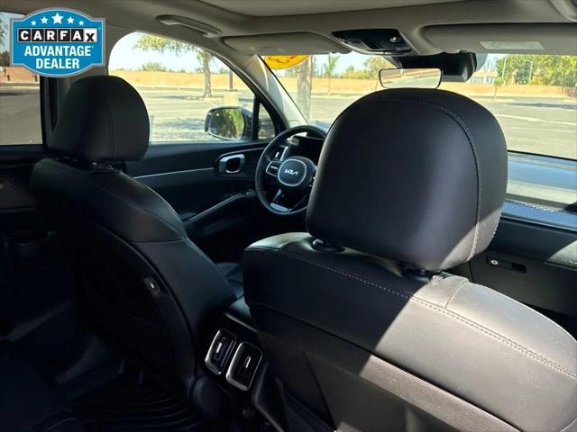 2023 Kia Sorento S
