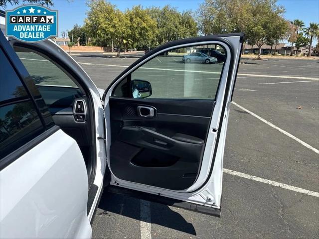 2023 Kia Sorento S