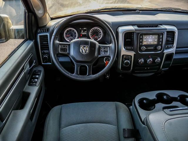 2019 Ram 1500 Classic SLT Crew Cab 4x2 64 Box