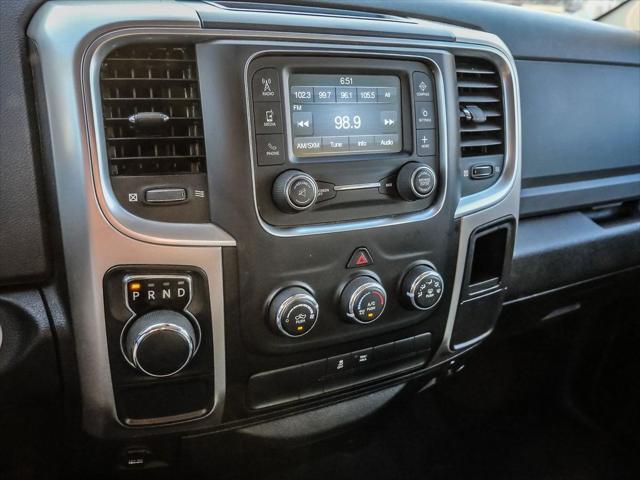 2019 Ram 1500 Classic SLT Crew Cab 4x2 64 Box