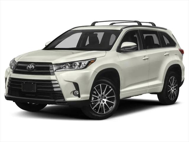 2019 Toyota Highlander XLE for sale in Hibbing, MN