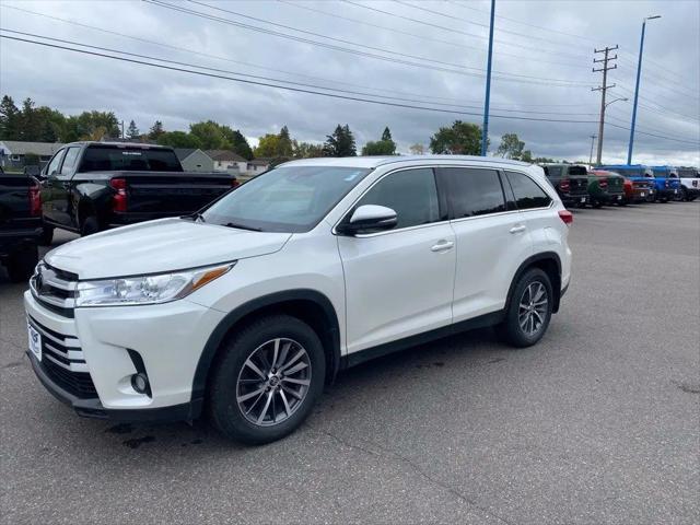 2019 Toyota Highlander XLE for sale in Hibbing, MN