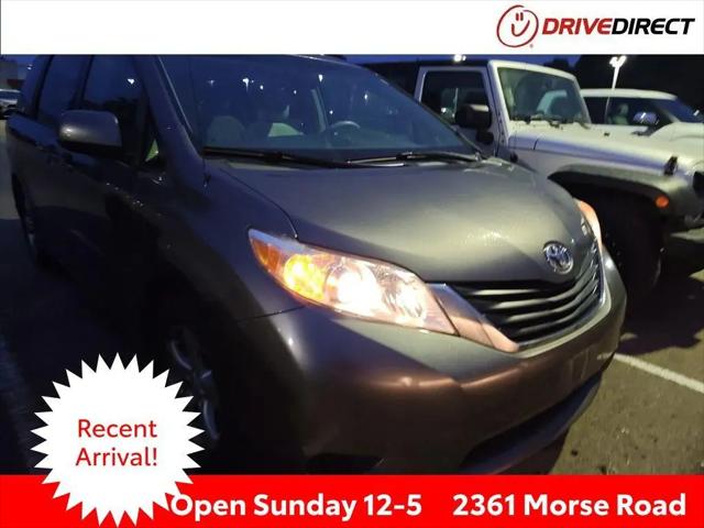 2011 Toyota Sienna LE V6 for sale near Columbus, OH