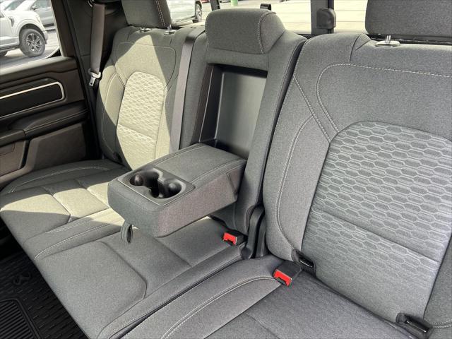 2025 Ram 1500 Big Horn Crew Cab 4x4 57 Box