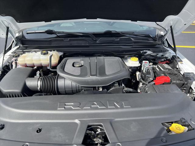 2025 Ram 1500 Big Horn Crew Cab 4x4 57 Box