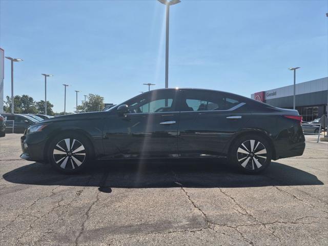 2021 Nissan Altima SL FWD