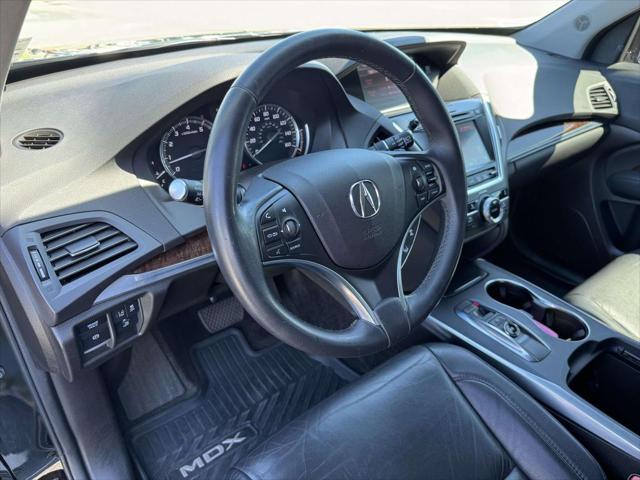 2017 Acura MDX w/Technology Package