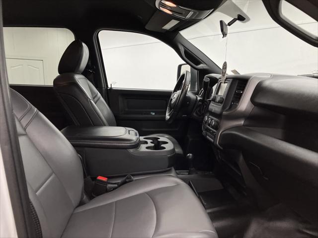 2024 Ram 3500 Tradesman/SLT/Laramie/Limited