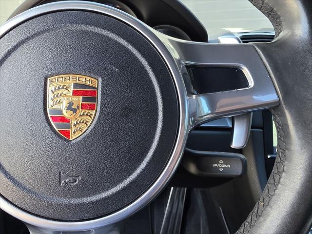 2015 Porsche Cayman Unknown