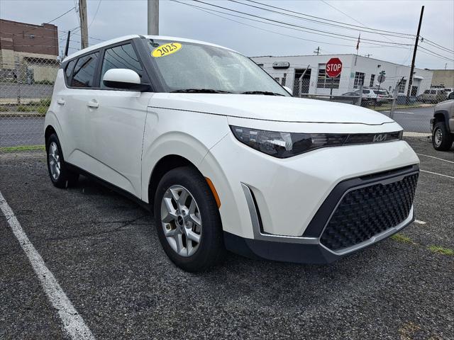 2025 Kia Soul LX 2025 Kia Soul LX