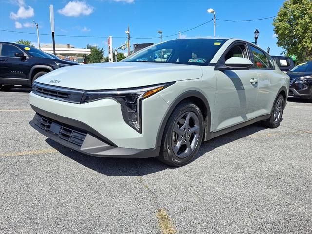 2025 Kia K4 LXS 2025 Kia K4 LXS