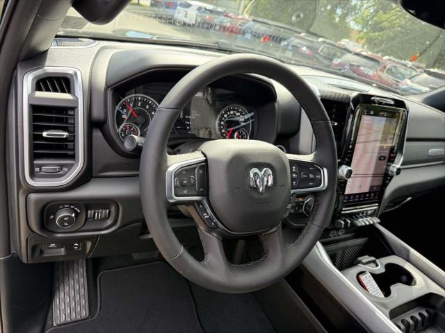 2027 RAM Ram 1500 RAM 1500 BIG HORN CREW CAB 4X4 57 BOX
