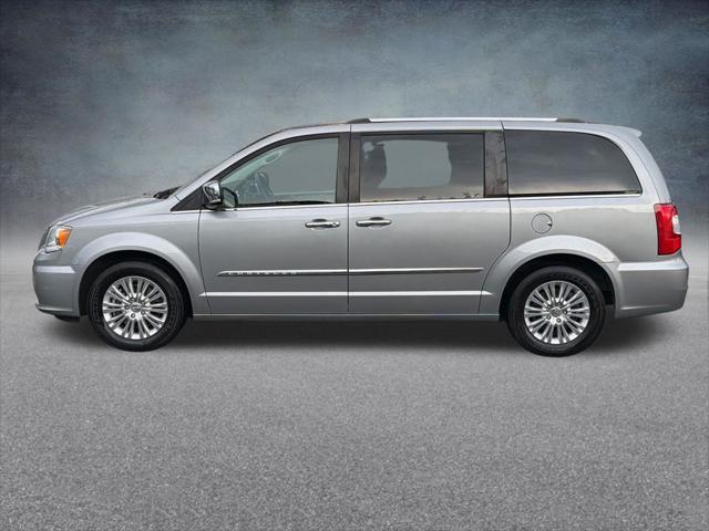 2015 Chrysler Town and Country Limited 2015 Chrysler Town and Country Limited