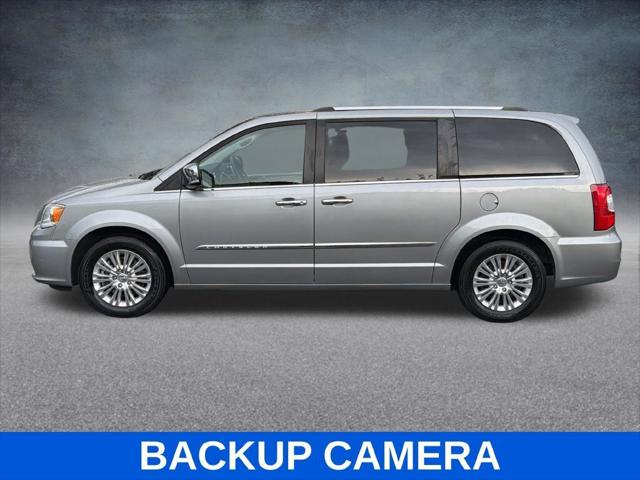 2015 Chrysler Town and Country Limited
