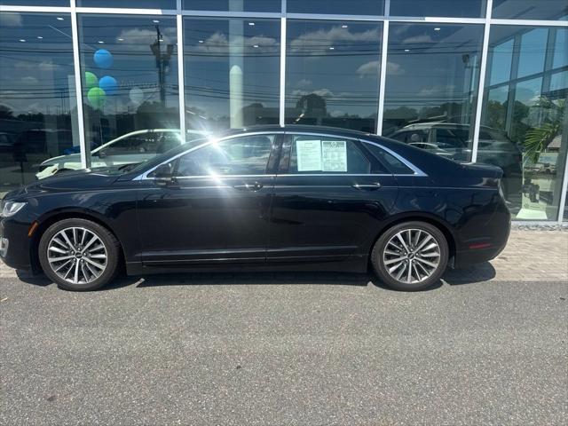 2020 Lincoln MKZ Standard