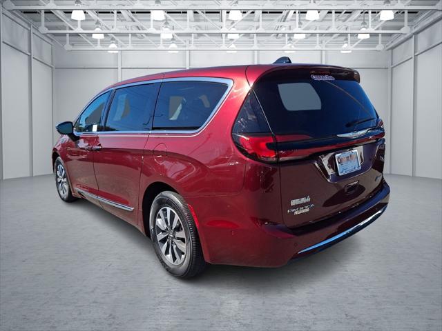 2023 Chrysler Pacifica Hybrid Limited 2023 Chrysler Pacifica Hybrid Limited