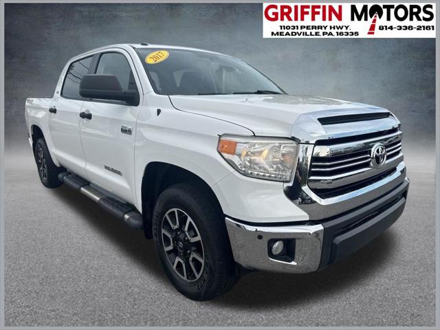 2017 Toyota Tundra SR5 5.7L V8 2017 Toyota Tundra SR5 5.7L V8