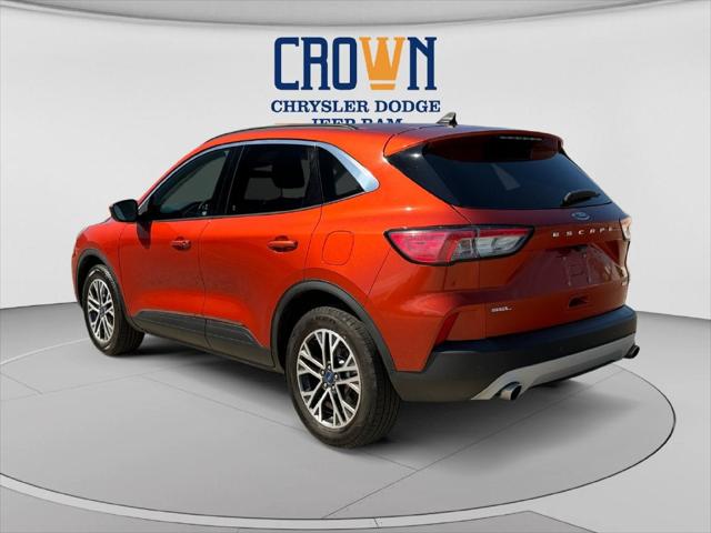 2020 Ford Escape SEL