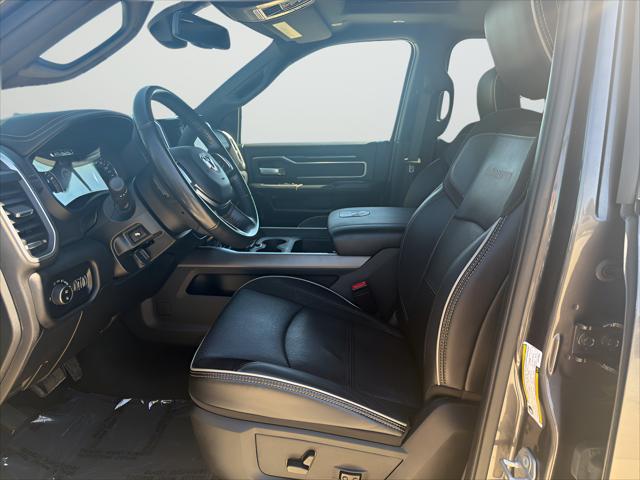 2020 Ram 3500 Laramie Crew Cab 4x4 64 Box