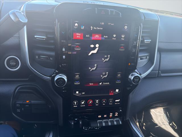 2020 Ram 3500 Laramie Crew Cab 4x4 64 Box