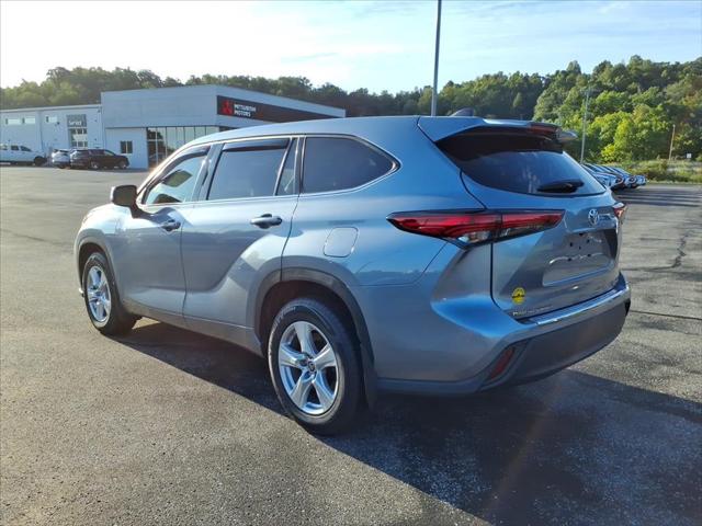 2022 Toyota Highlander LE 2022 Toyota Highlander LE
