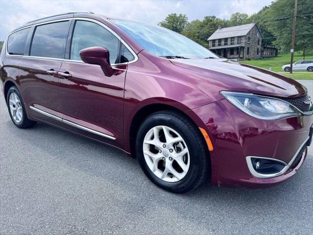2017 Chrysler Pacifica Touring-L Plus for sale in Slatington, PA