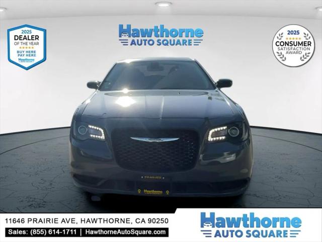 2019 Chrysler 300 Touring
