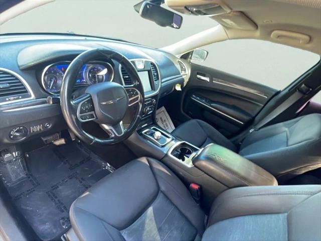 2019 Chrysler 300 Touring
