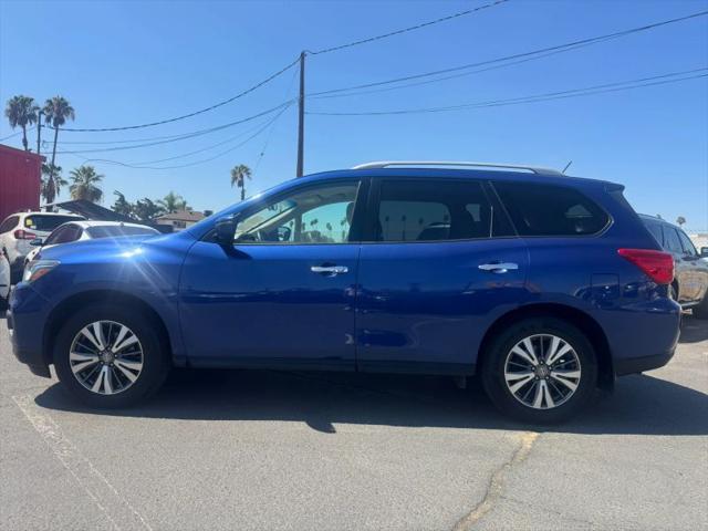 2017 Nissan Pathfinder S