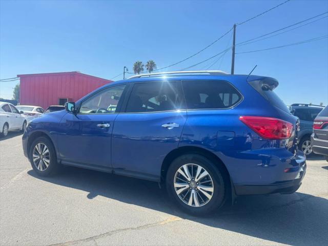 2017 Nissan Pathfinder S