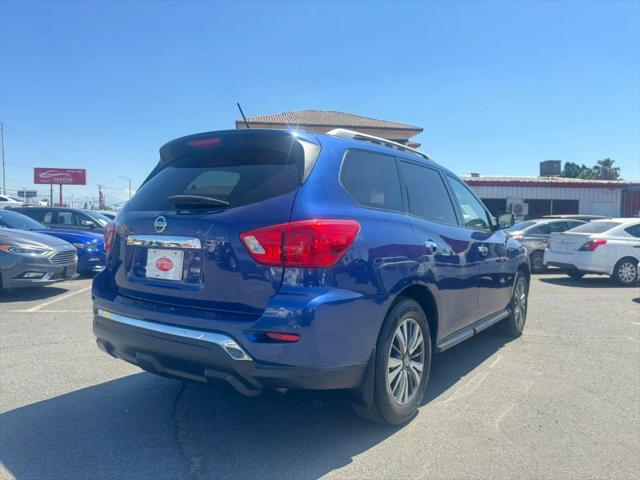 2017 Nissan Pathfinder S