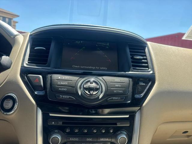 2017 Nissan Pathfinder S