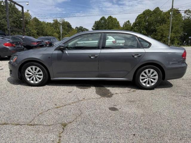 2014 Volkswagen Passat 2.5L Wolfsburg Edition