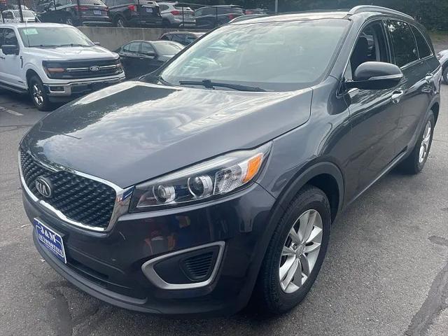 2017 Kia Sorento 2.4L LX for sale in Naugatuck, CT