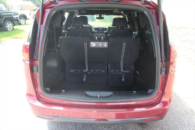 2020 Chrysler Pacifica AWD Launch Edition