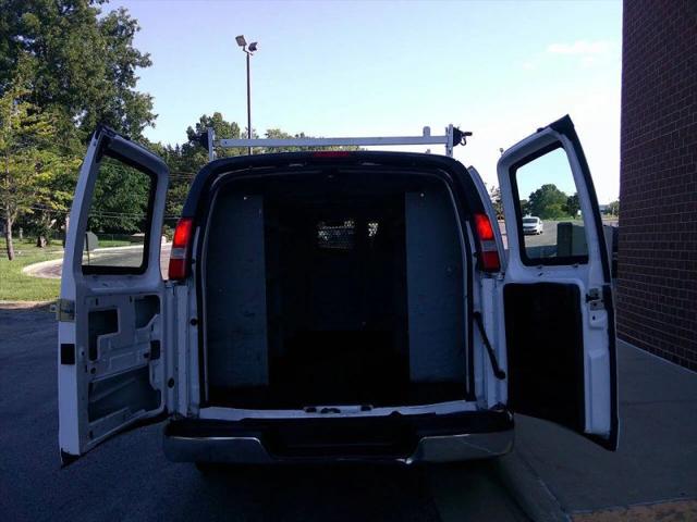 2017 GMC Savana 2500 Work Van