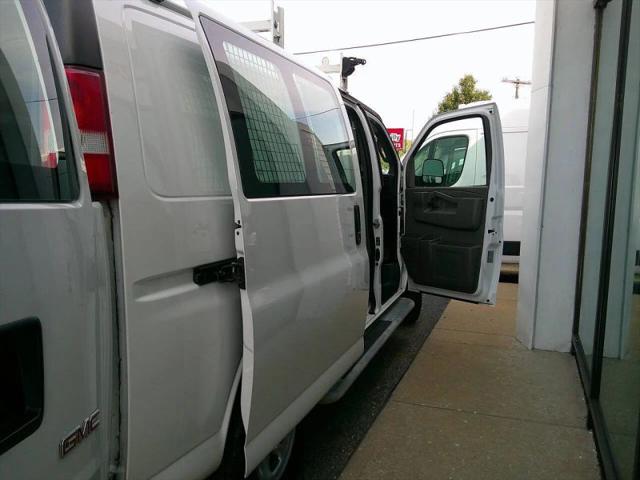 2017 GMC Savana 2500 Work Van