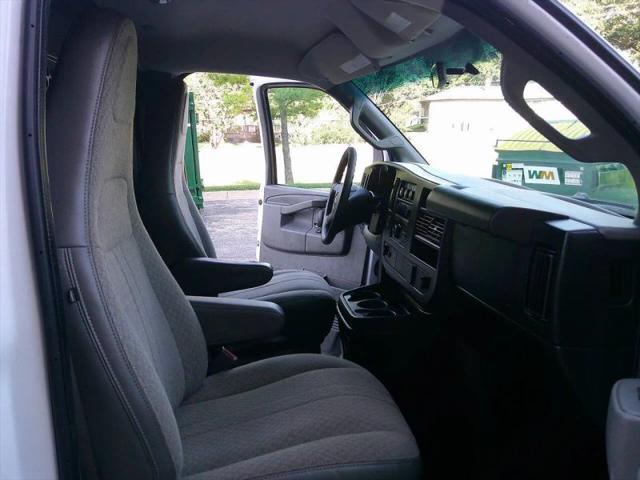 2017 GMC Savana 2500 Work Van