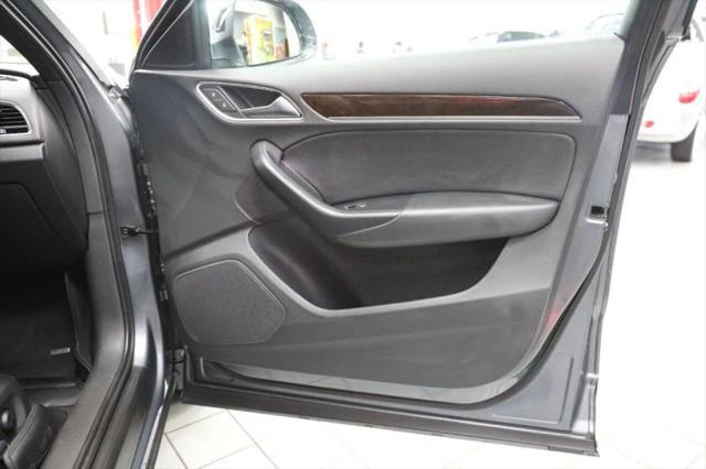 2016 Audi Q3 2.0T Premium Plus